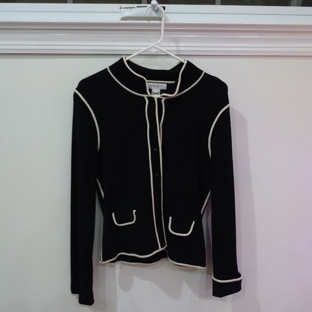Vintage Nine West B&W Sweater